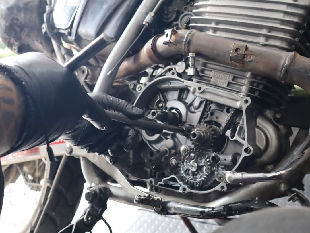 Revisión técnica completa para carros y motos en Medellín